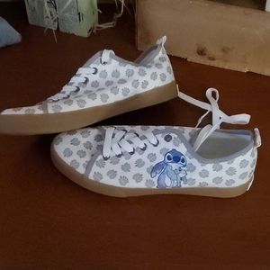 Hot Topic - Stitch MENS Size 8 canvas shoes